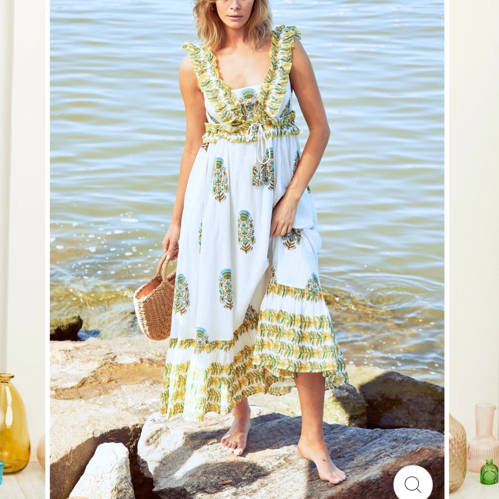EUC Love the Label PENIDA MAXI DRESS - LOHDI GARDEN PRINT size small
